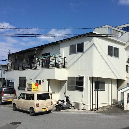 Guest House Lough Style Uruma Bagian luar foto