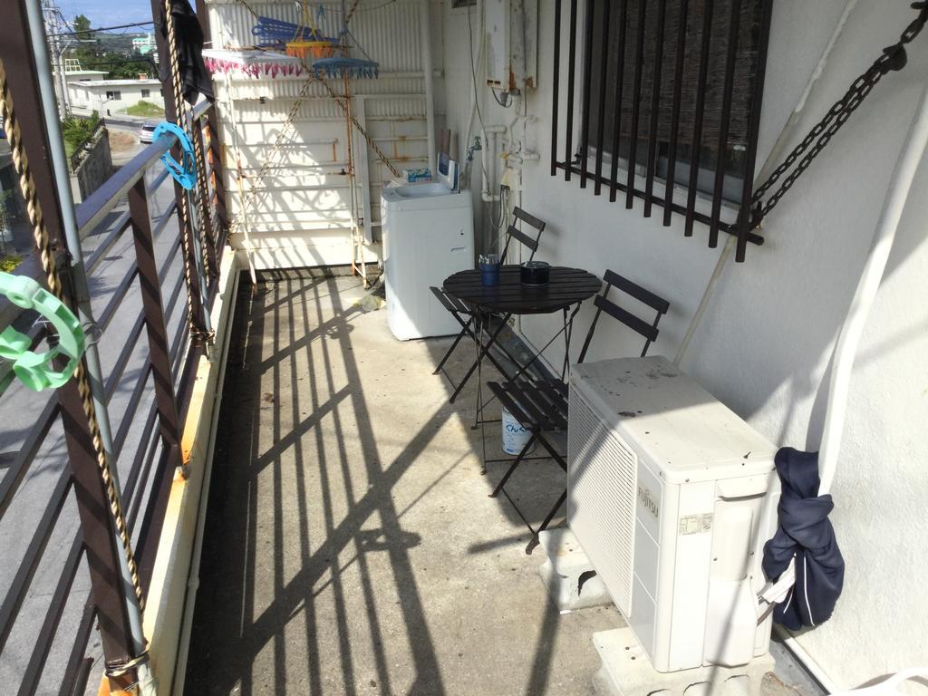 Guest House Lough Style Uruma Bagian luar foto