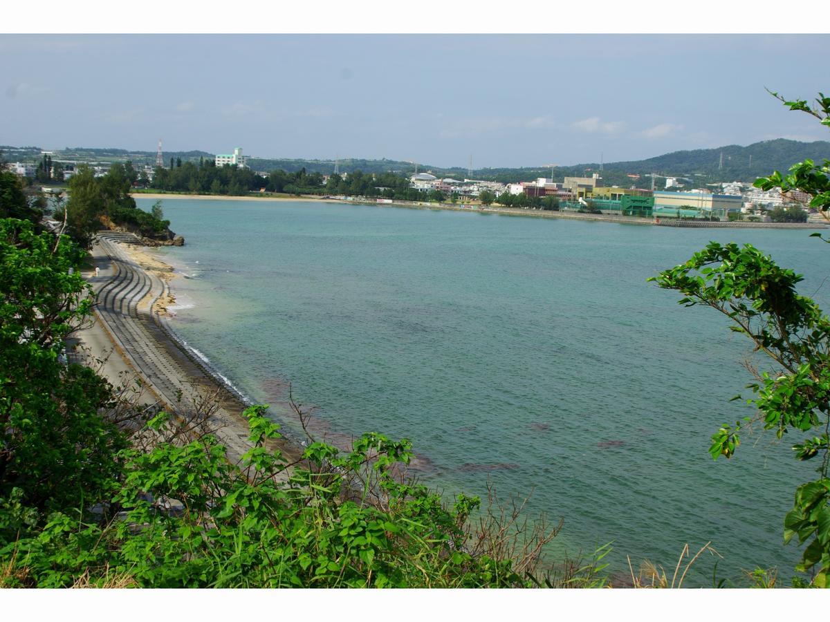Guest House Lough Style Uruma Bagian luar foto